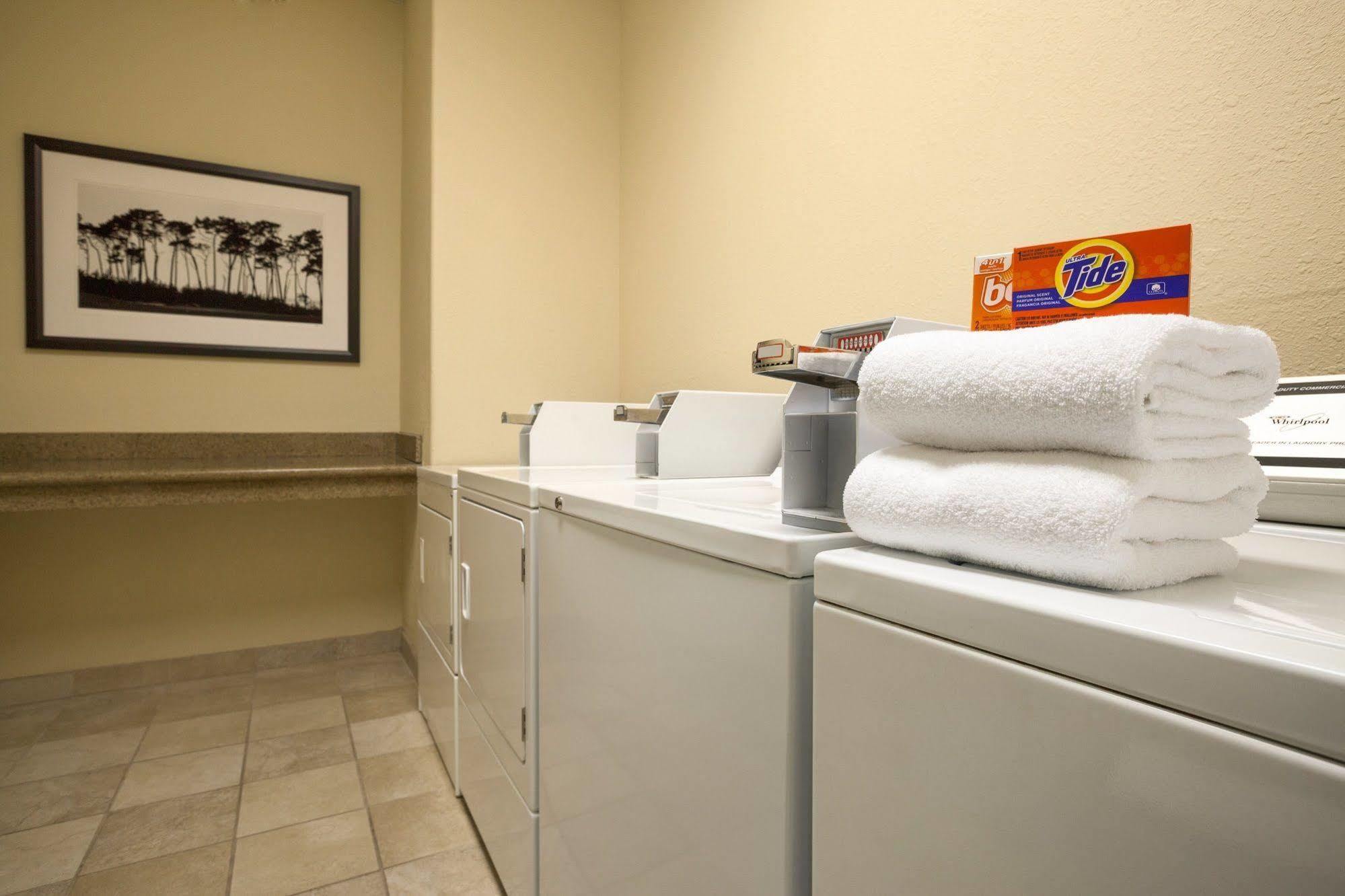 Country Inn & Suites By Radisson, Brunswick I-95, Ga Kültér fotó